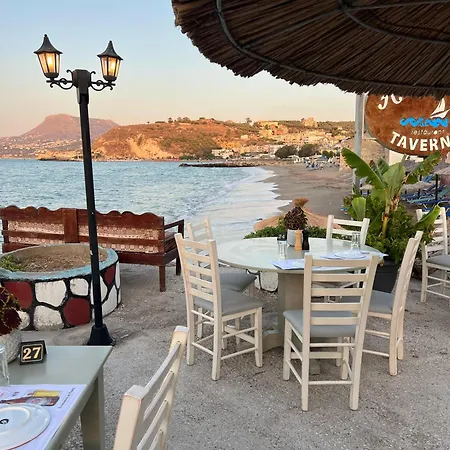 Breathtaking Sea And Mountain Views *