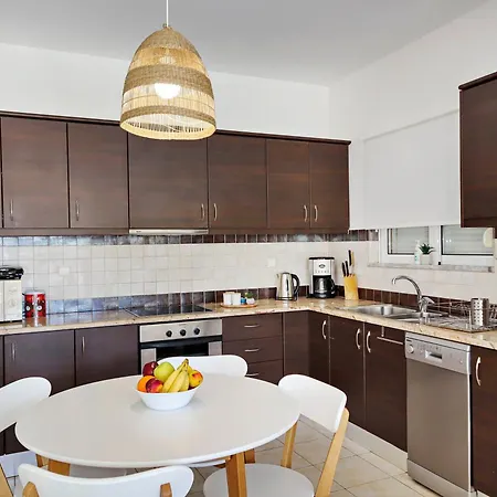 Breathtaking Sea And Mountain Views * Kefalas