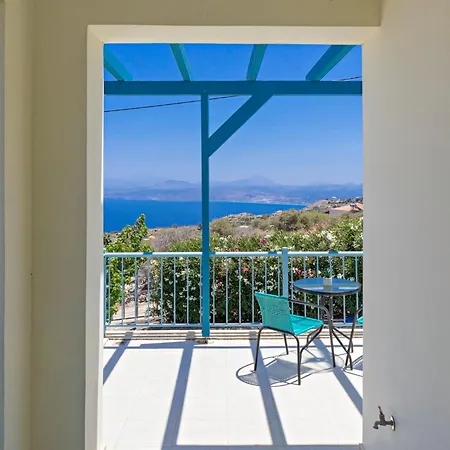 Breathtaking Sea And Mountain Views * Kefalas
